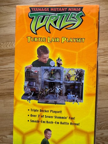 Ninja Turtles TMNT 2K3 Sewer Lair Playset 2003 Playmates New MIB - Picture 4 of 7