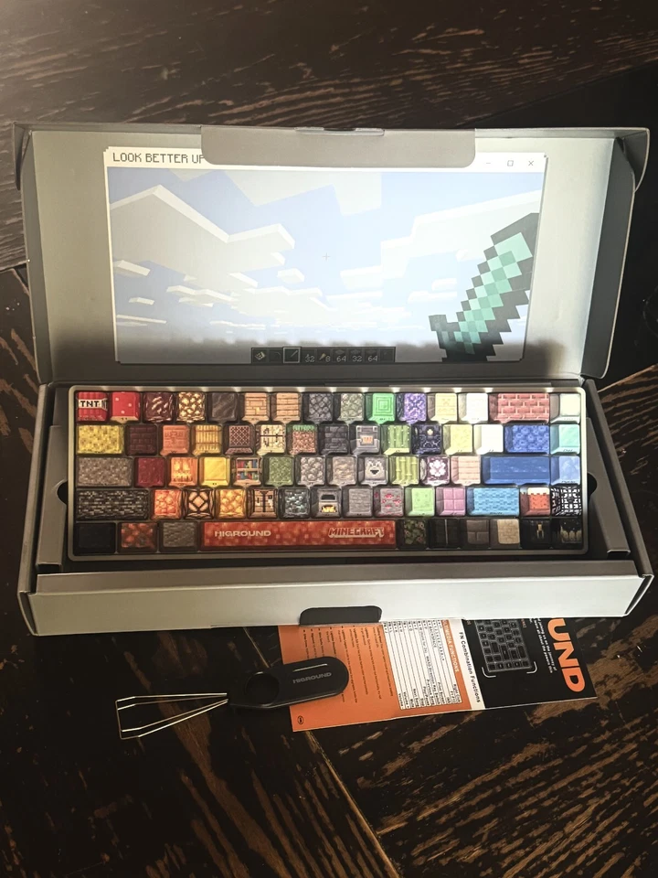 HIGROUND x Minecraft Blocky Keyboard OpenBox Limited Edition Sold Out VERY RARE - Image 2 of 4