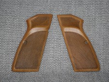 Custom Made Walnut Wood Checkered Grips Fits Browning Hi Power