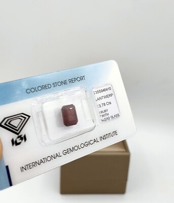 Schöner roter Rubin Smaragdschliff 3,78 ct Natur IGI Zertifikat versiegelt