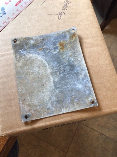 3.75” X4.5” HOFFMAN GARMENT PRESSURE MACHINE TAG PLATE , ZINC SYRACUSE NY. 1930’ - Picture 2 of 3