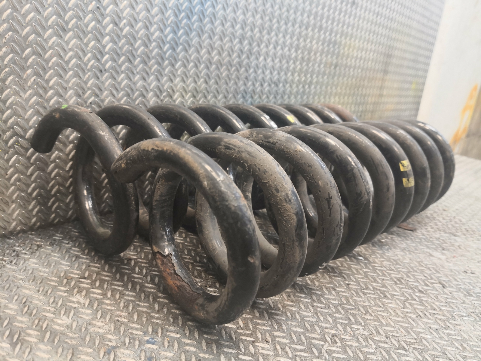 MERCEDES W203 Coil Spring 2x Set REAR Left + Right C Class W203 BERLINA