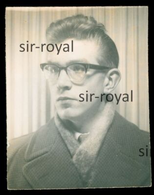 Man with glasses - vending machine photo - 1960s - passport photo passport photo - photo 4x6cm