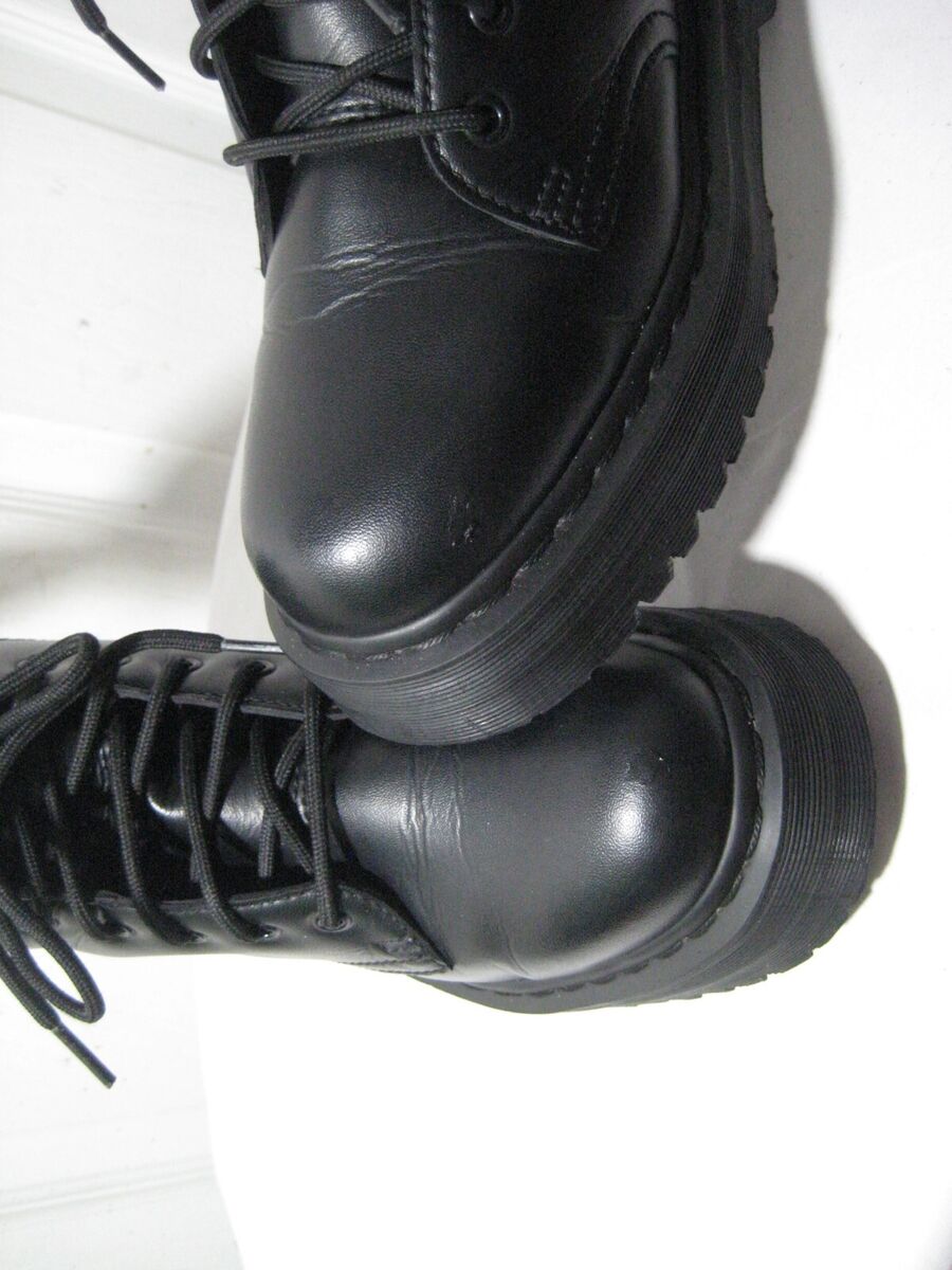 Dr. Martens V Jadon II Mono Platform Black Vegan Unisex Boot Dr. Martens V Jadon II Mono Platform Black Vegan Unisex Boot