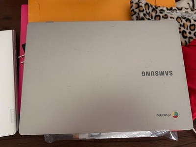 Samsung Chromebook 4 11.6'' (32 GB, Intel Celeron Processor N4000, 1.10 GHz, 4...