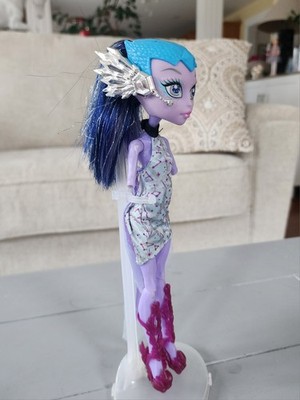 Mattel Monster high G1 Astranova Alien Doll (Flawed) | eBay