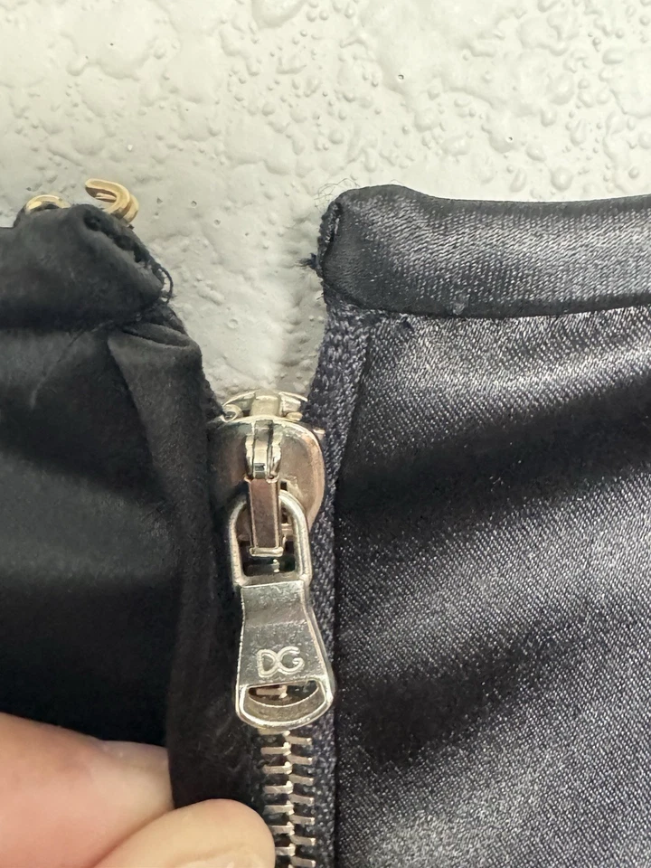 Vestido Vaina Dolce & Gabbana Negro 42 Midi Sin Mangas Panel Satinado Forro Leopardo Foto 4 de 4