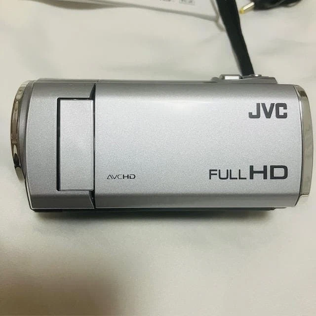 JVC Everio GZ-E311 Silver 8GB Camcorder 60x Zoom HD Video Camera - Image 2 of 4