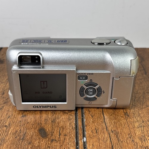 Olympus Digital Camera Camedia D-560 Zoom 3.2MP Silver - Tested & Working - Picture 3 of 7