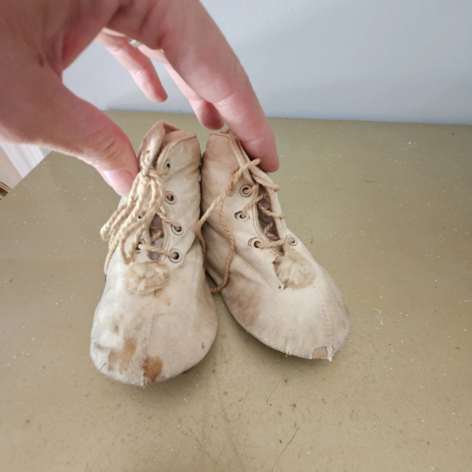 Antique Silk Baby Shoes Early American Era  - Image 4 of 4