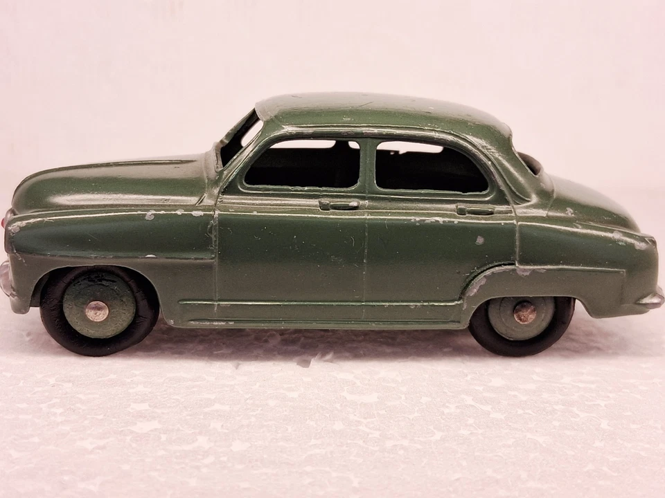 Dinkytoys Simca 9 Aronde Réf: 24 U - Photo 4/4