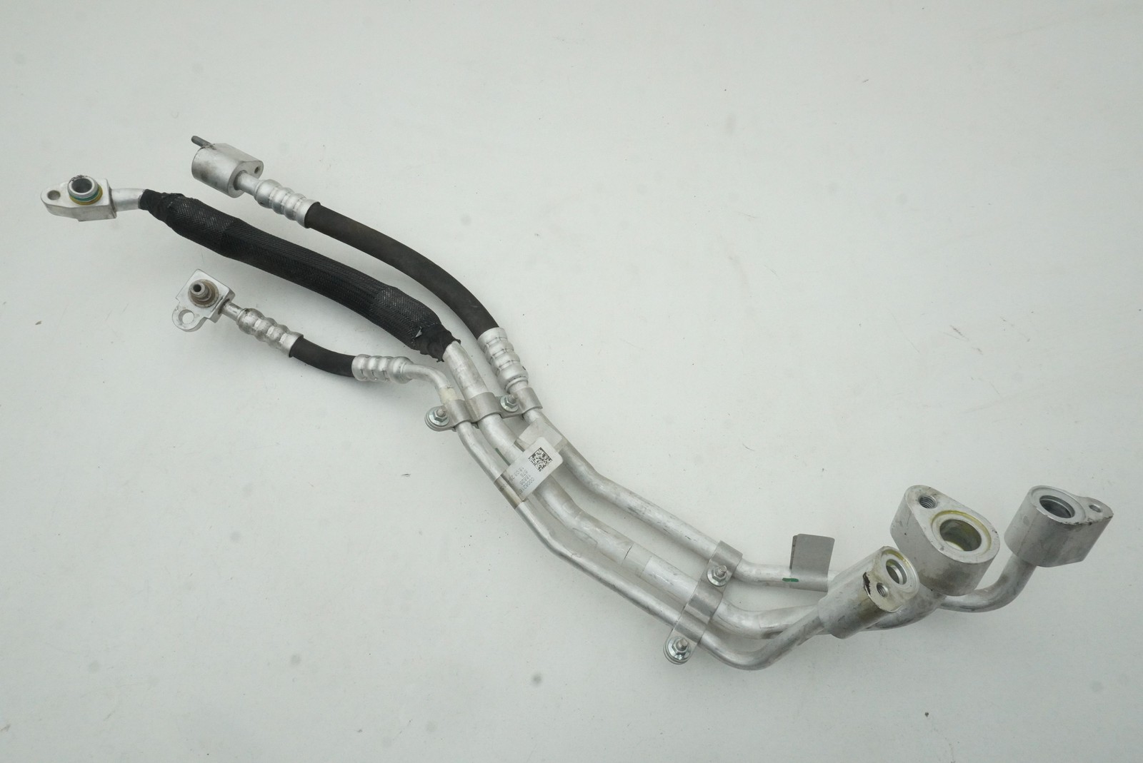 Underbody Battery Cooling Pipe Set 821875 917464 OEM Ferrari 296 GTB F171 2024