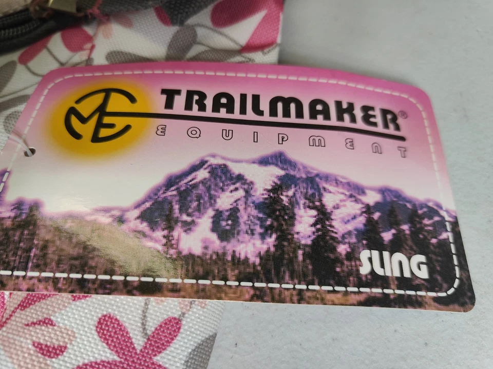 Mochila bandolera Trailmaker flores rosas  Foto 2 de 4