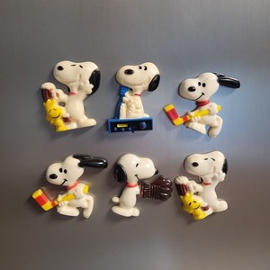 Vintage 1960's Peanuts Snoopy Assorted Activity Refrigerator Magnets (6)