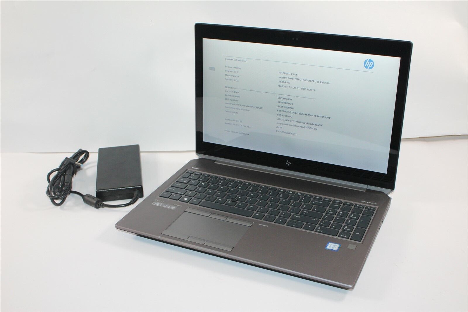 HP ZBook 15 G5 FHD Touch 6C i7-8850H 2.6GHz 16-32GB 0-1TB NVMe