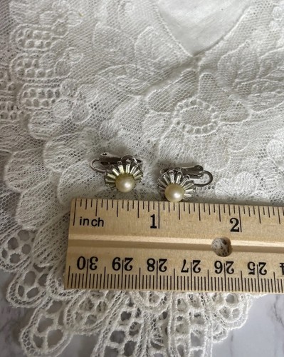 Trifari Signed Vintage Faux Pearl Silver Tone Clip on Earrings T-32 - Picture 2 of 6