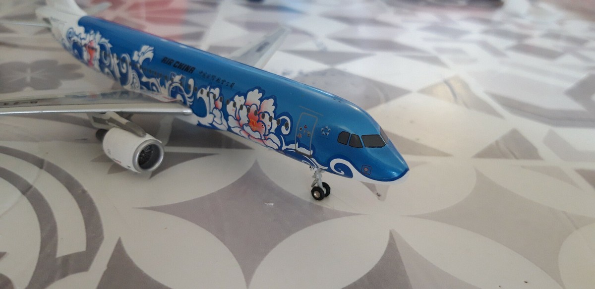 Airbus A320-214 Air China Blue Mudan B-2377 JC Wings 1:200 JC2CCA022