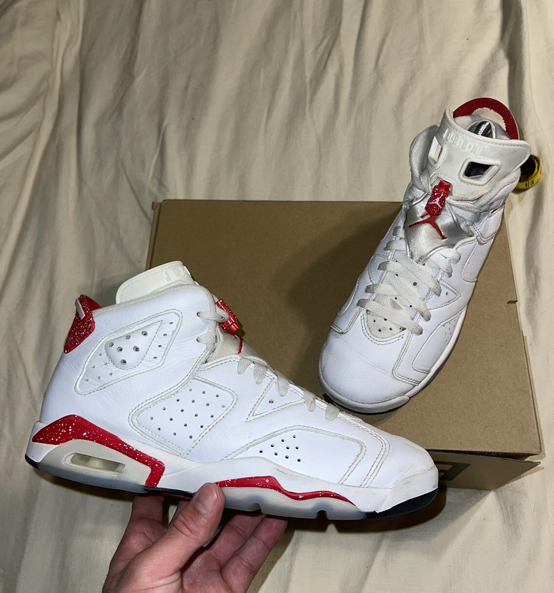 Air Jordan 6 Retro Red Oreo GS 384665-162 Size 7Y