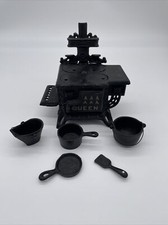 Vintage Queen black cast iron miniature stove set salesman sample toy
