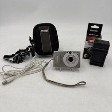Canon PowerShot SD1000 Elph Bundle Charger Battery 16gb SD Card Case Cable