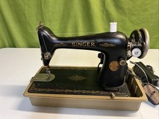 Vintage Singer Sewing Machine  Model 66 Elect...