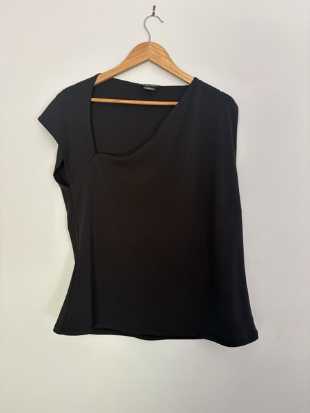 City Chic Women’s M Black Solid Square Neck Short Sleeve Basic Blouse