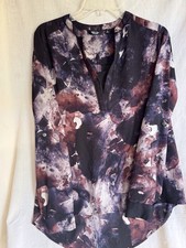 Ladies Beautiful Simply vera By Vera wang Dress Top In A Medium