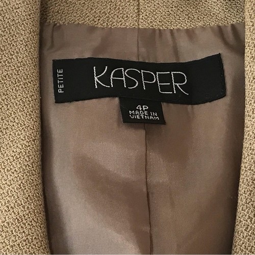 Kasper Tan 3 Button Blazer Polyester Rayon Blend Woven Fabric Size 4P - Picture 3 of 10