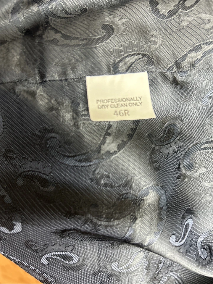 Chaleco de cachemir abotonado Loro Piana para hombre. Hecho en USA 🇺🇸 46 Regular Foto 4 de 4