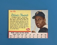Top 10 Roberto Clemente Baseball Cards 17