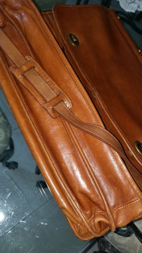 Fine Leather Messenger Briefcase - Picture 12 of 12