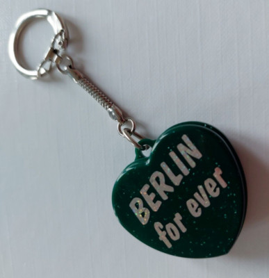 Berlin for ever Herz Kunststoff Schlüsselanhänger Keychain NEU (M149)