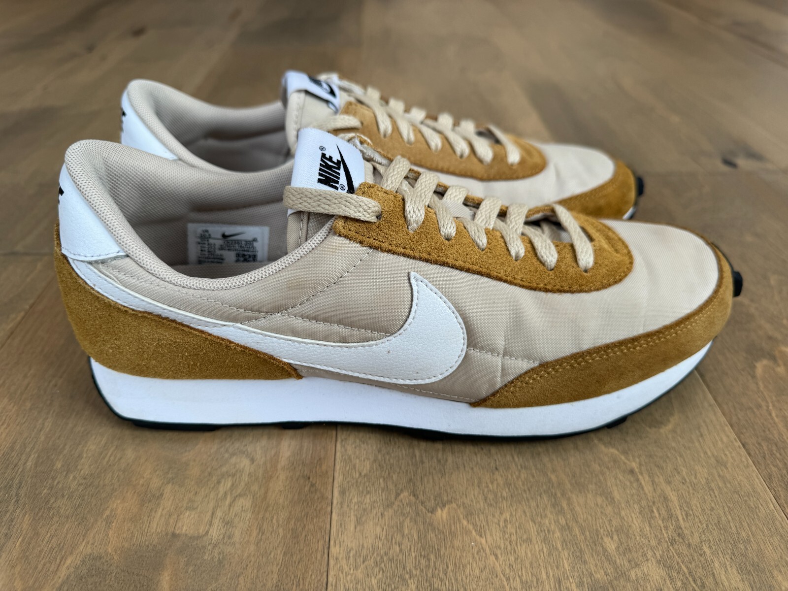 nike daybreak wheat phantom