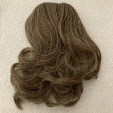 Women  s Hair Piece with Comb, Light Brown