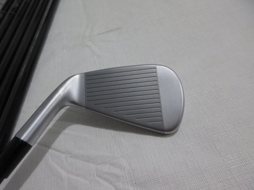 TaylorMade P790 23 Iron Set - 4-PW - MMT 65 Regular Flex Graphite - NEW - Image 4 of 4