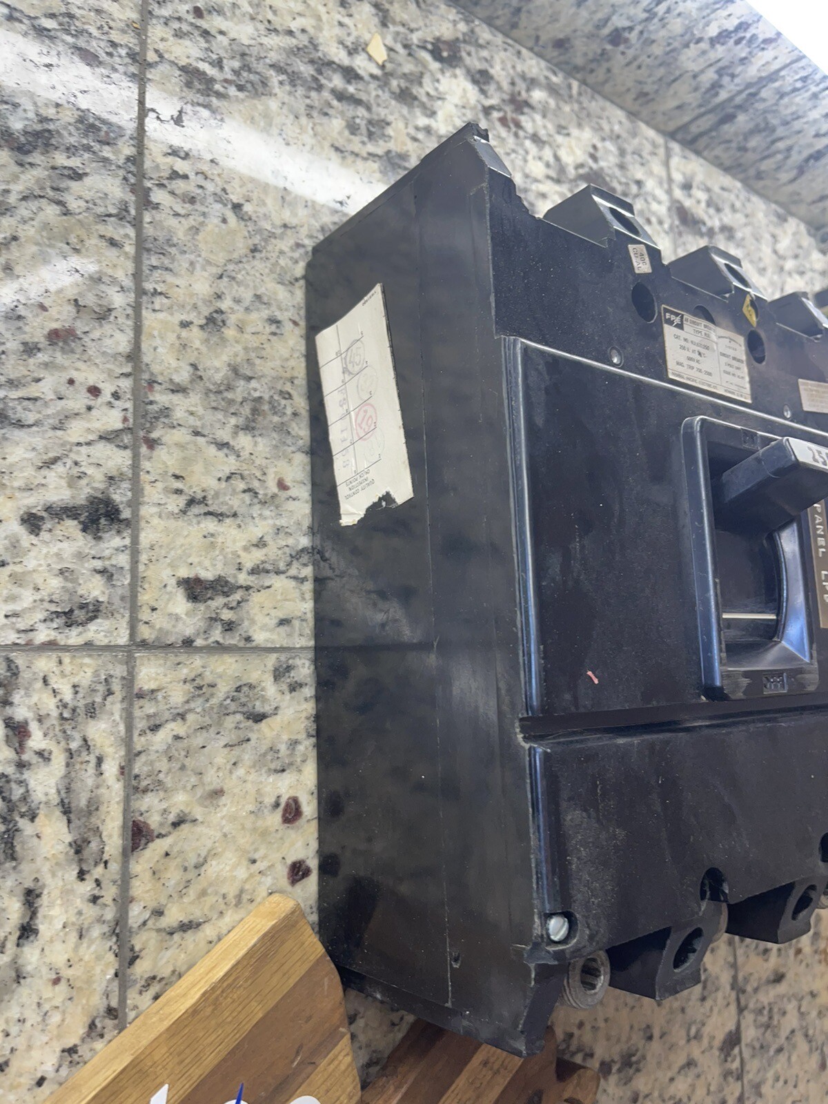 FPE 250A 3P Circuit Breaker NJL631250