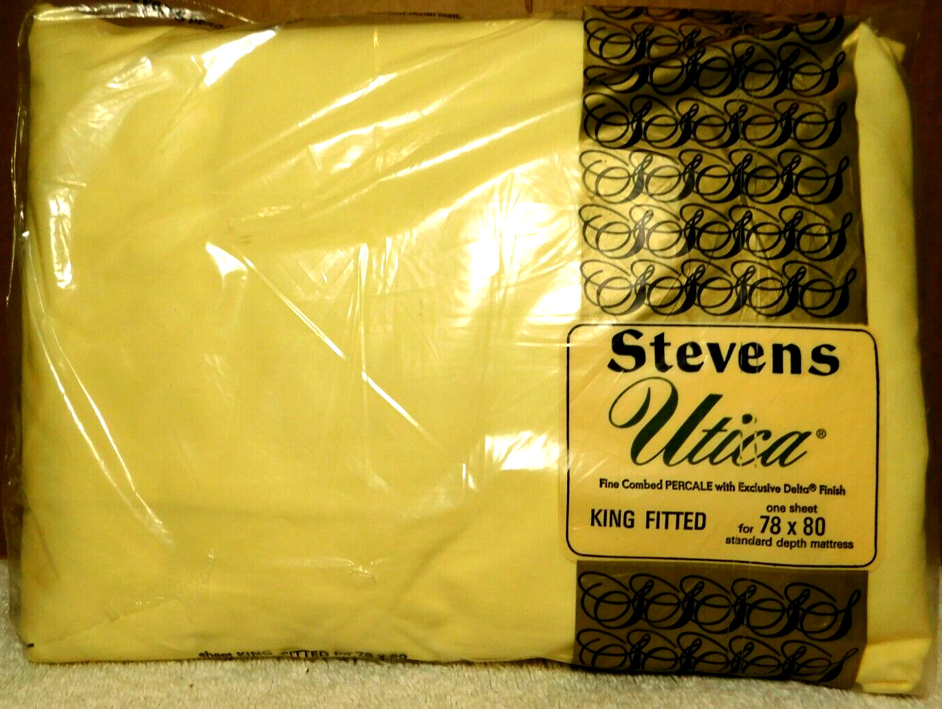 Colchón Stevens Utica~King Equipado 78"x80" Profundidad Estándar Ajuste Amarillo Sólido