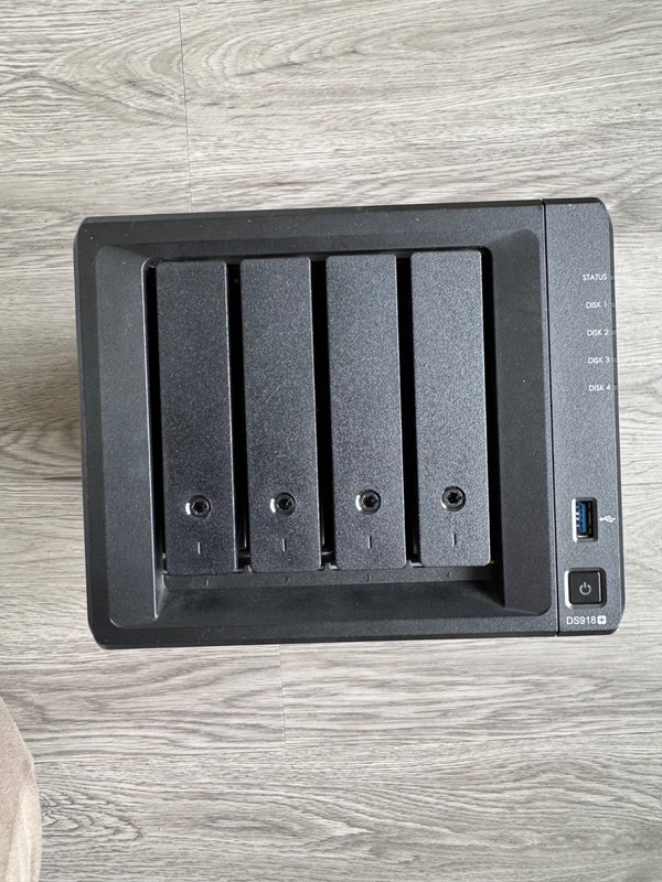 Synology DS918+ 4 Bay Desktop NAS Enclosure with 8TB included
