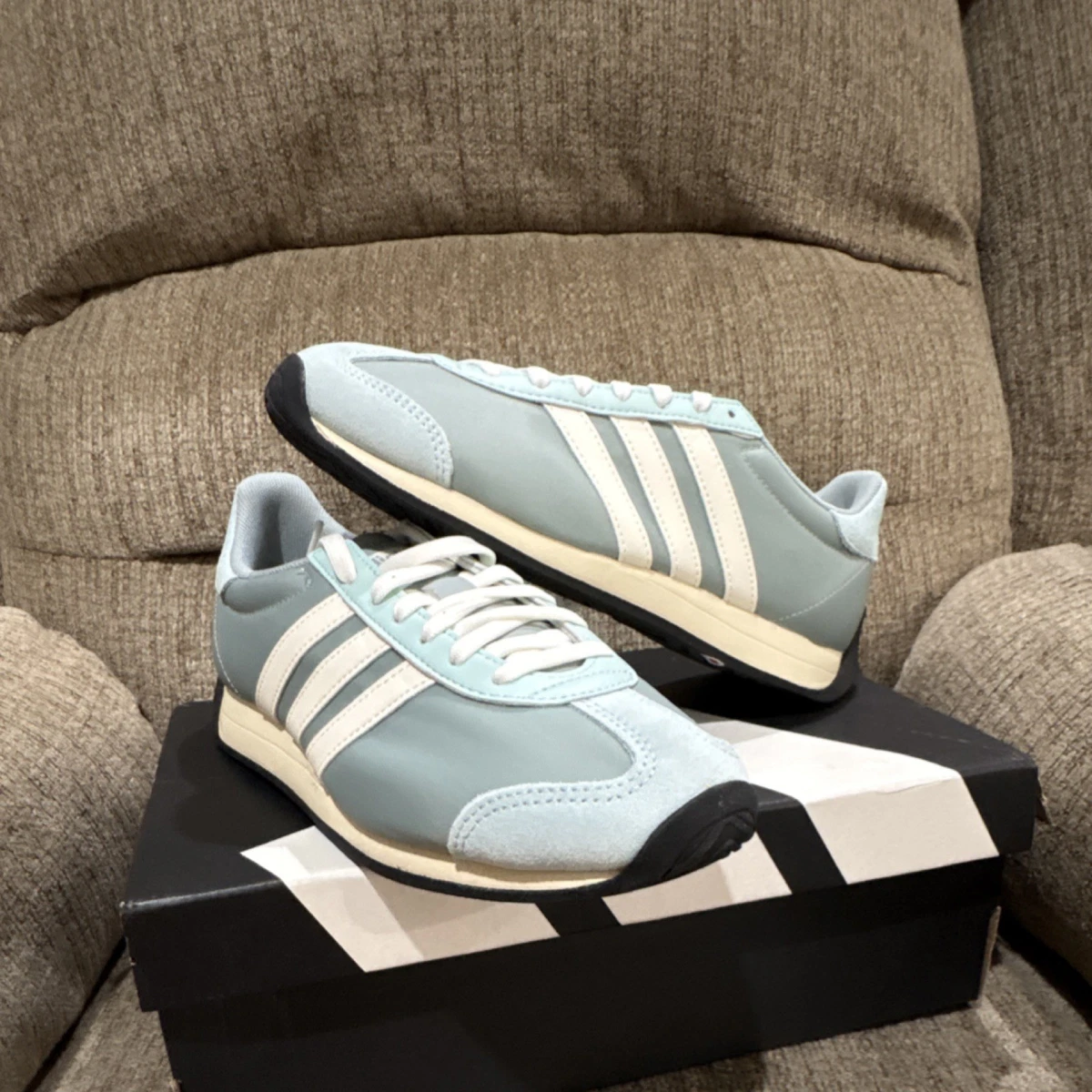 adidas gazelle silver green womens adidas Unisex Trainers Superstar II Shoes main image 0