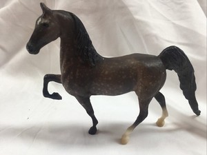 Breyer Paddock Pals Horse AMERICAN SADDLEBRED #1616 Dapple Rose Grey w Star 2001