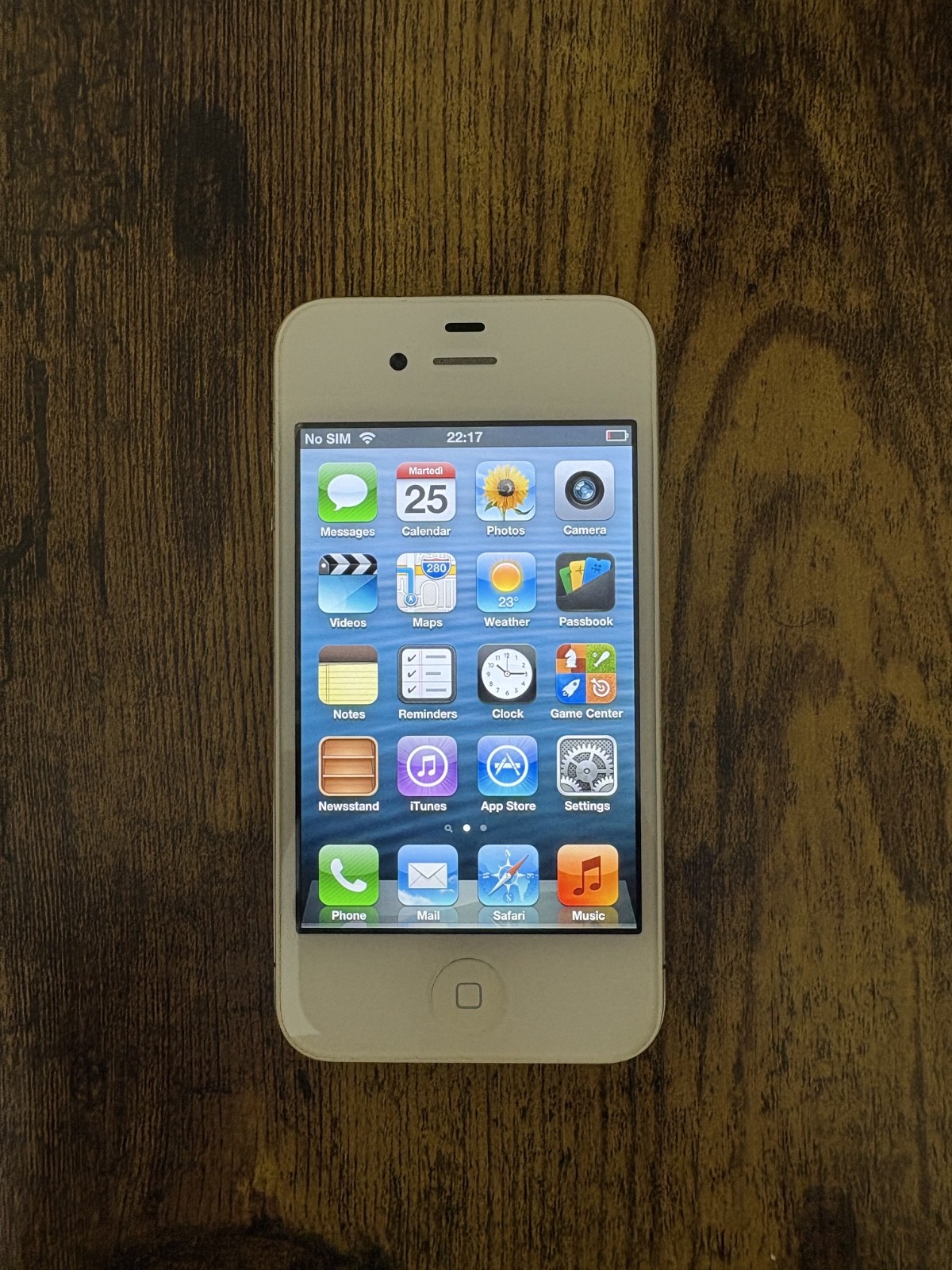 Apple iPhone 4 A1332 8GB Bianco White | RARE iOS 6.0 | 86% BATTERY HEALTH