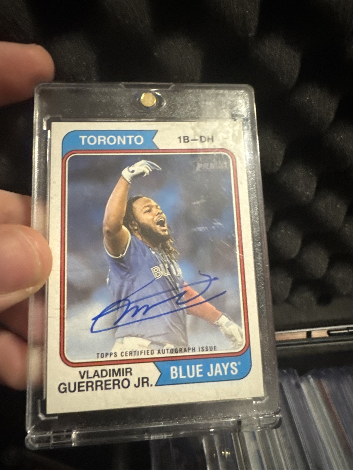 2023 Topps Heritage - Real One Autographs Vladimir Guerrero Jr. #ROA-VG (AU)