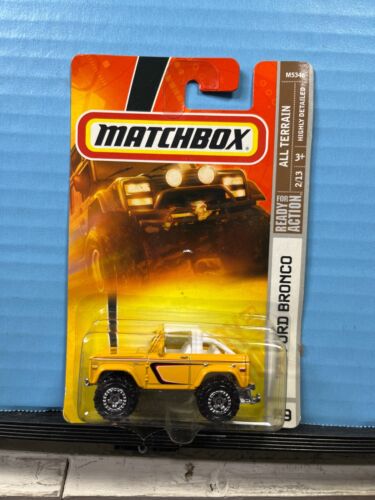 1/64 MATCHBOX ALL TERRAIN 1972 FORD BRONCO #89 YELLOW - Picture 1 of 2