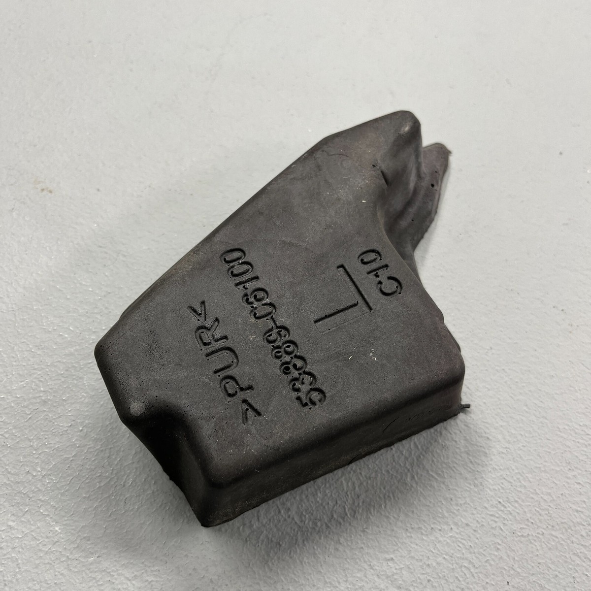 2018 2019- 2023 Toyota Camry Front Left Driver Side Fender Foam