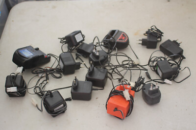 Lot D'environ 15 Chargeurs RC Pour Pièces - Non Testés, à Réparer Ou Pour Récup', Voir Photos