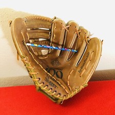 Louisville Slugger HBG860 Baseball Glove Right Handed Throwing Player