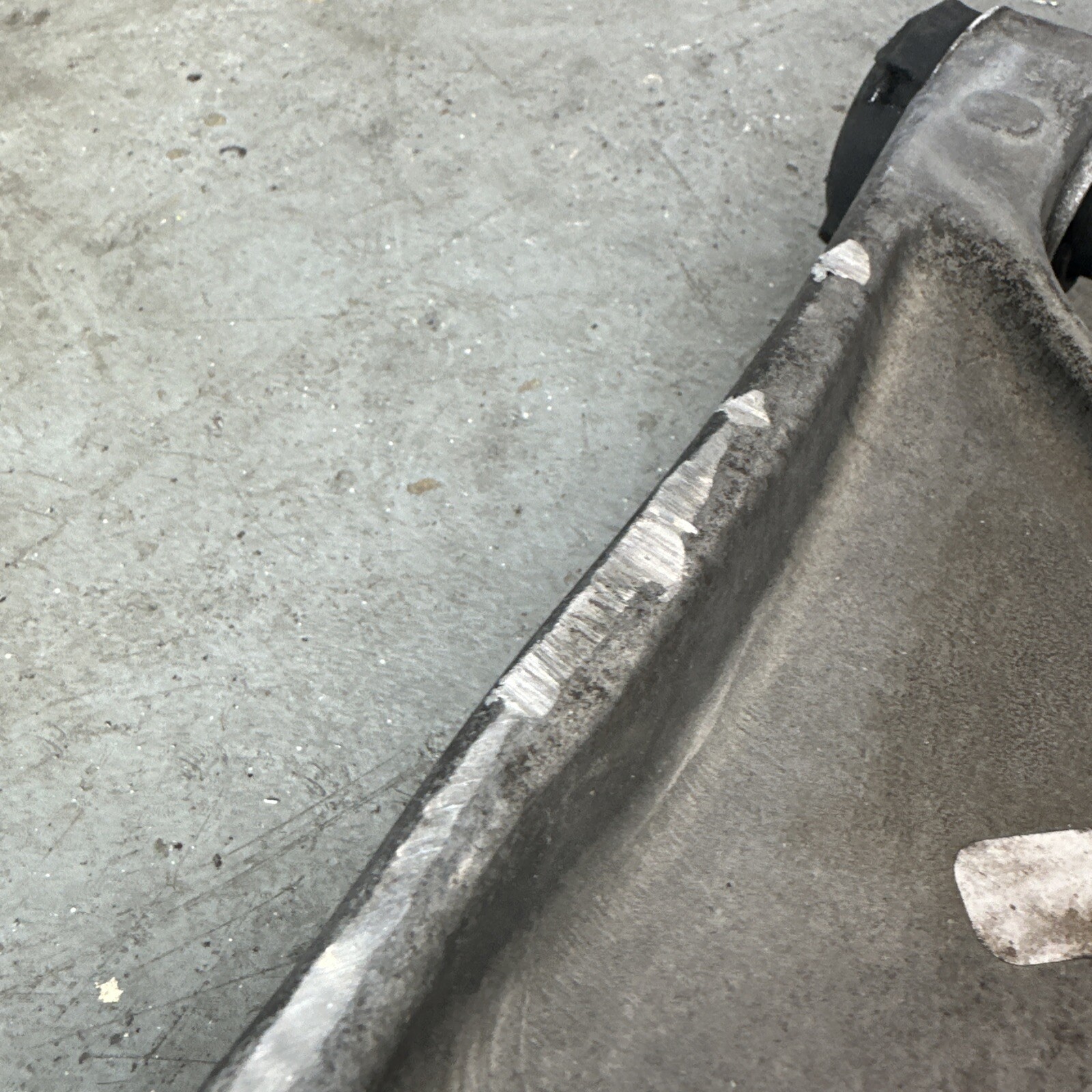 2014 - 2024 MASERATI GHIBLI FRONT LEFT SIDE LOWER CONTROL ARM OEM Part