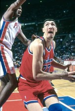 Gheorghe Muresan Washington Bullets looks to shoot v the Detroit P- Old Photo