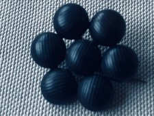 Trauerschmuck schwarze antike Brosche Jet / Gagat 'stlisierte Bl&uuml;te'  wie neu