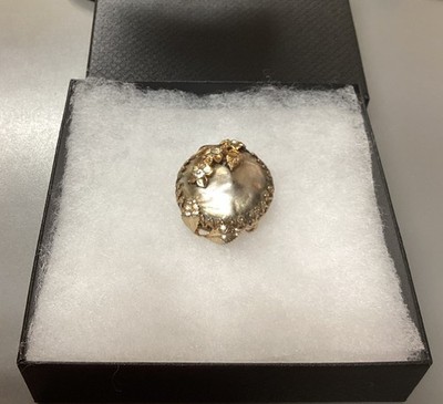 Miriam Haskell? ,Vintage Brooch/pendent Gold Tone ,Baroque Pearl Unsigned